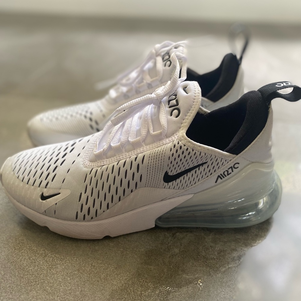 Nike Air Max 270 - white